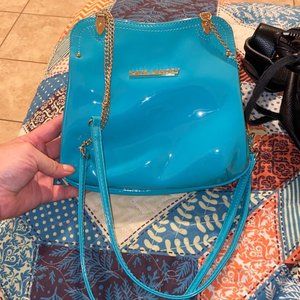 Kate Landry beautiful chain kiss lock bag Nwot